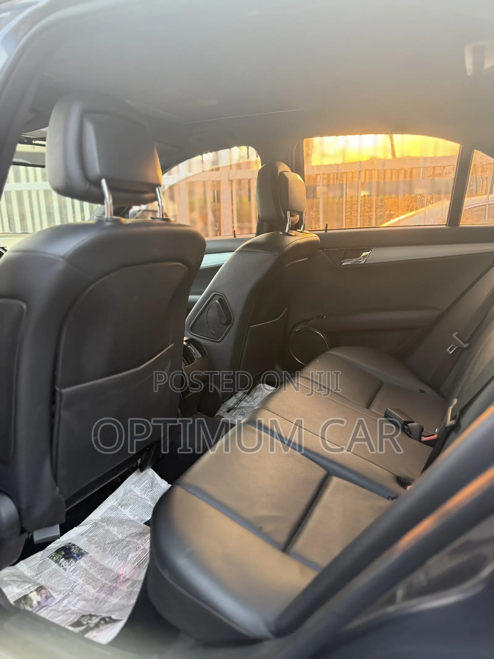 Mercedes-Benz C300 2010 Gray
