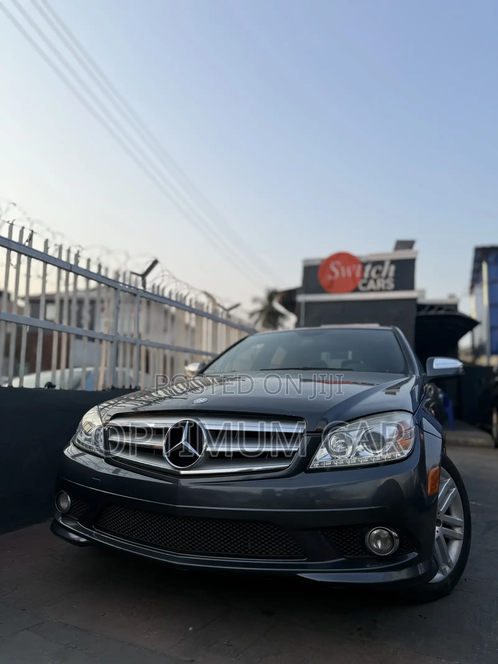 Mercedes-Benz C300 2010 Gray