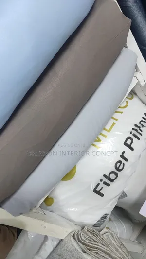 Mecury Fibre Pillow