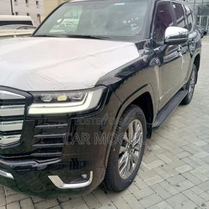 New Toyota Land Cruiser LC300 2025 Black