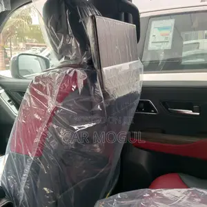 New Toyota Land Cruiser LC300 2025 Black