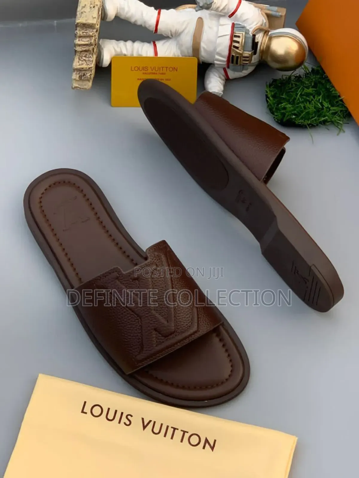 Louis Vuitton Flat Slippers
