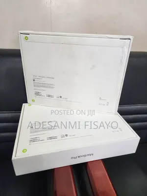 New Laptop Apple MacBook Pro 2024 M4 16GB Apple M4 SSD 512GB
