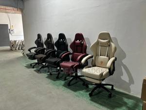 Dowinx Gaming Chair With Pocket Spring Cushion, Massage With Footrest
