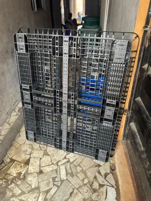 130*110cm Quality Brand New Plastic Pallet