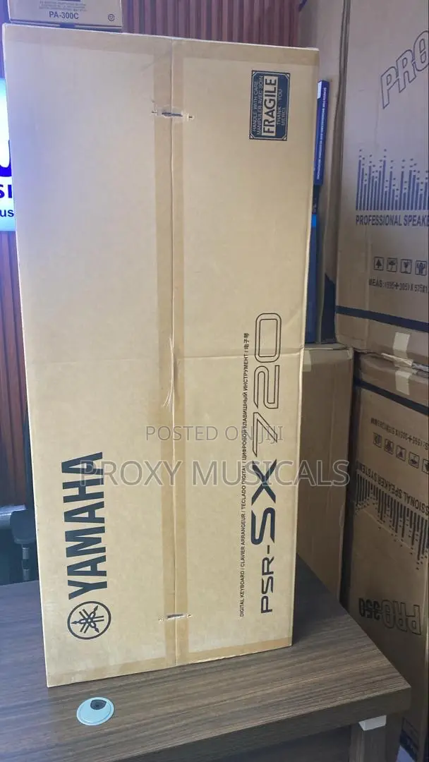 Yamaha PSR-Sx720 Keyboard