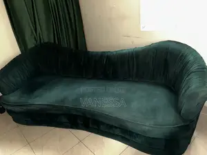 4 Seater Indoor Couch