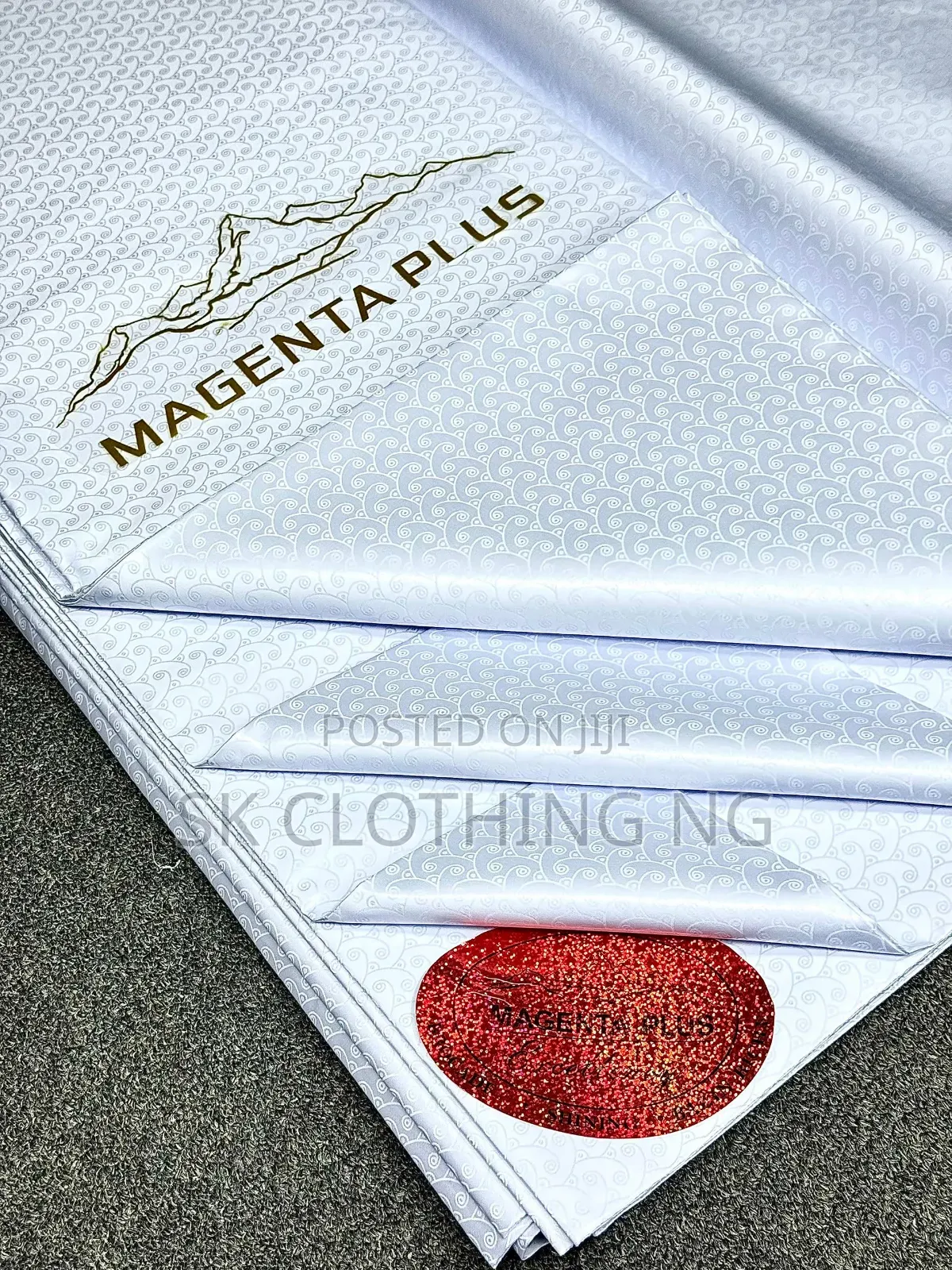 Magenta Plus