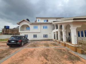 Furnished 8bdrm Duplex in First Ugbor Road, Benin City for rent