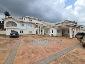 Furnished 8bdrm Duplex in First Ugbor Road, Benin City for rent