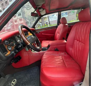 Jaguar XJ 1996 Red