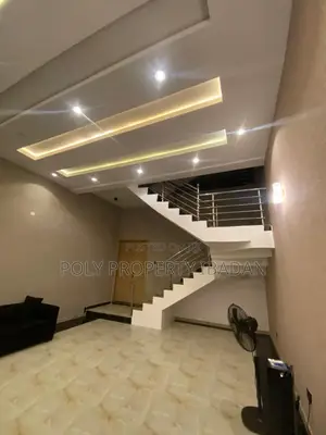 Furnished 5bdrm Duplex in Engr Lere Adigun Gra, Ibadan for sale