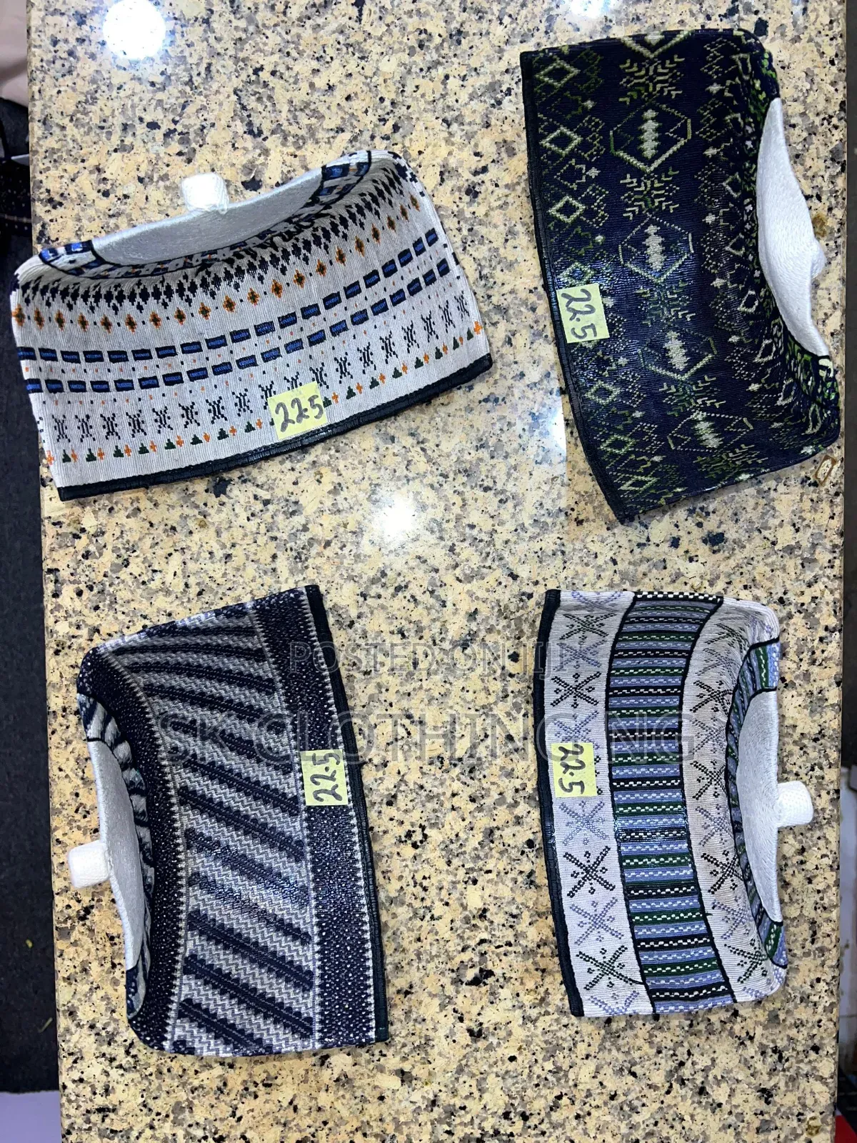 Borno Caps