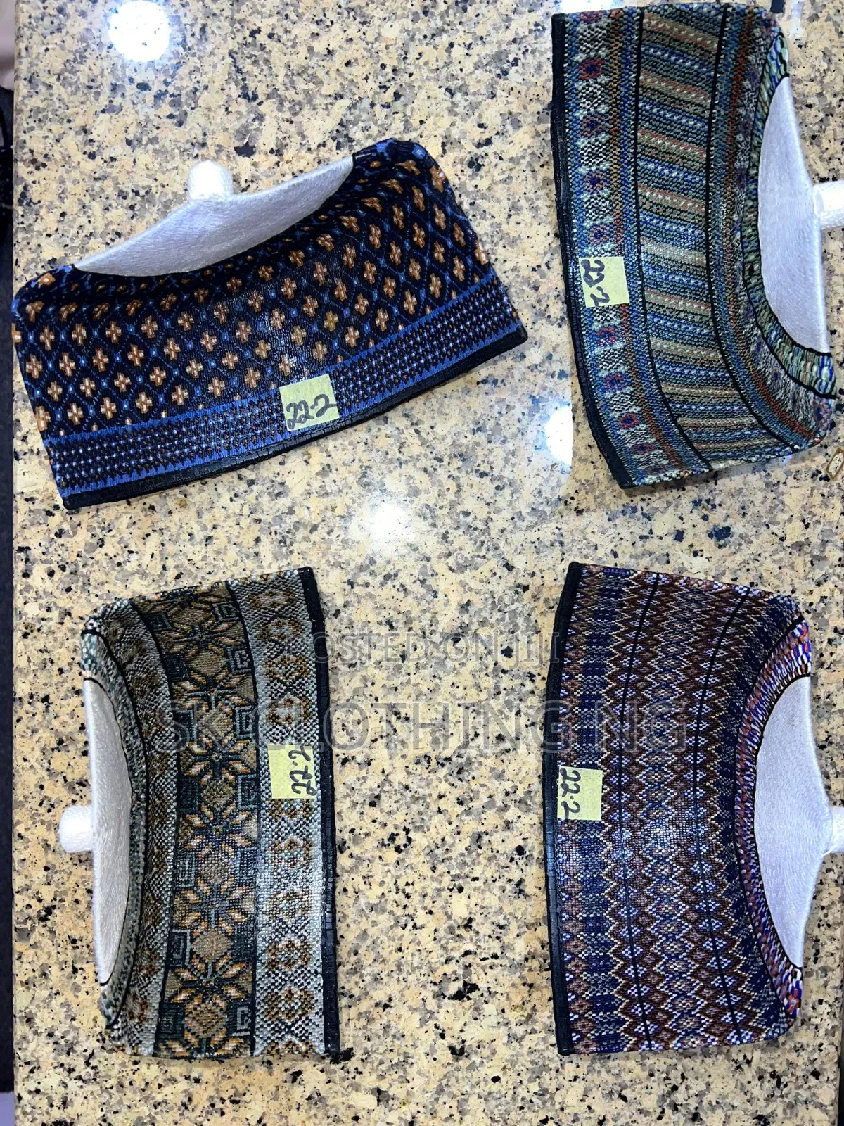 Borno Caps