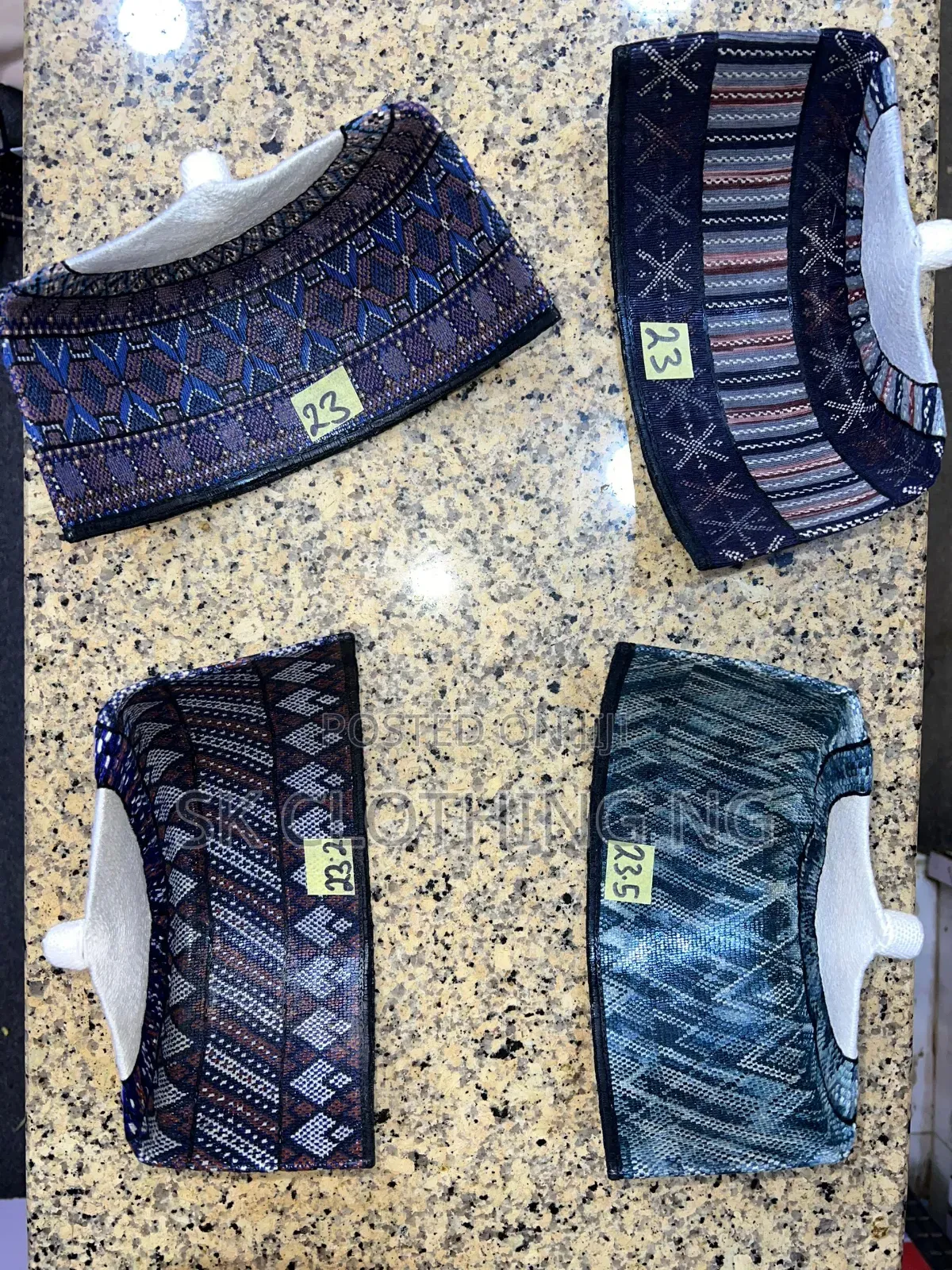 Borno Caps