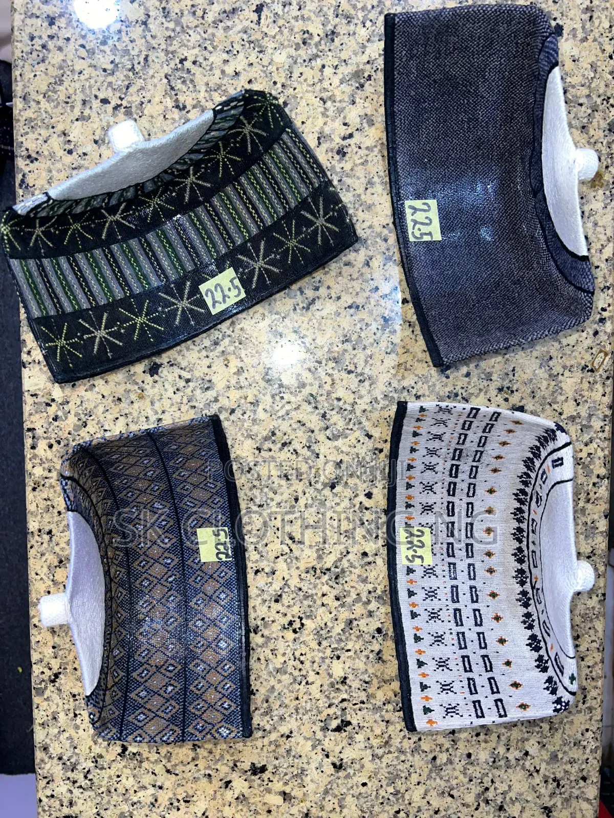 Borno Caps