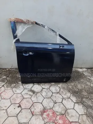 Front Right Door Venza 2023