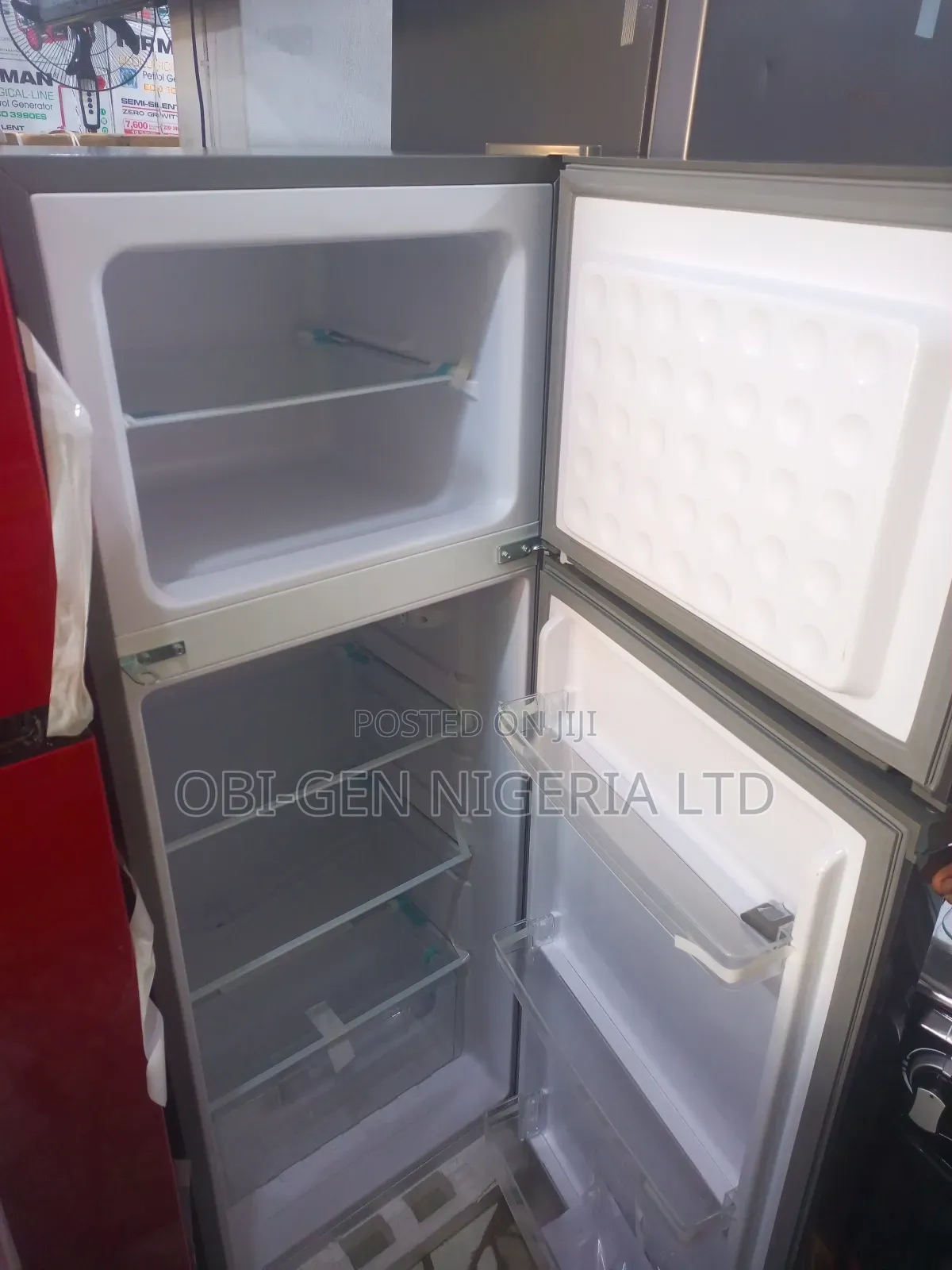Aucma Refrigerator Top Freezer 235liter Rf-235 Set