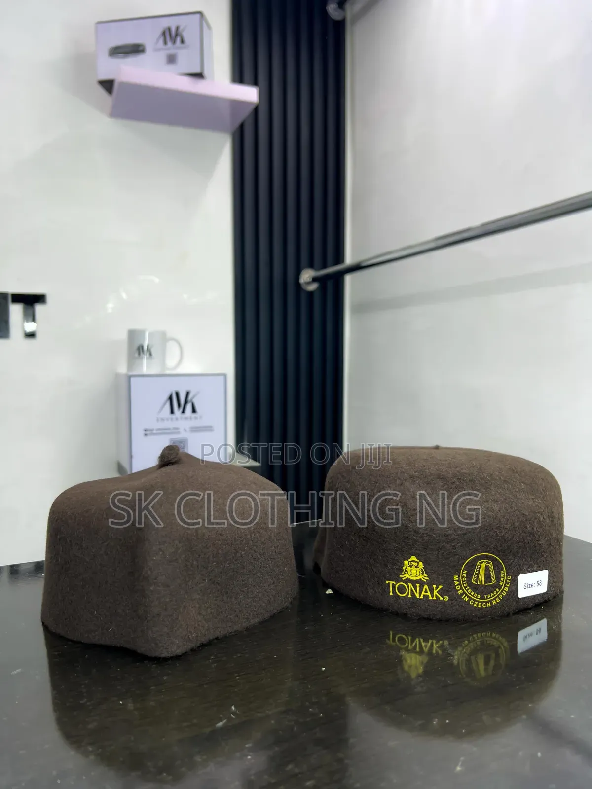 Short Tonak Caps