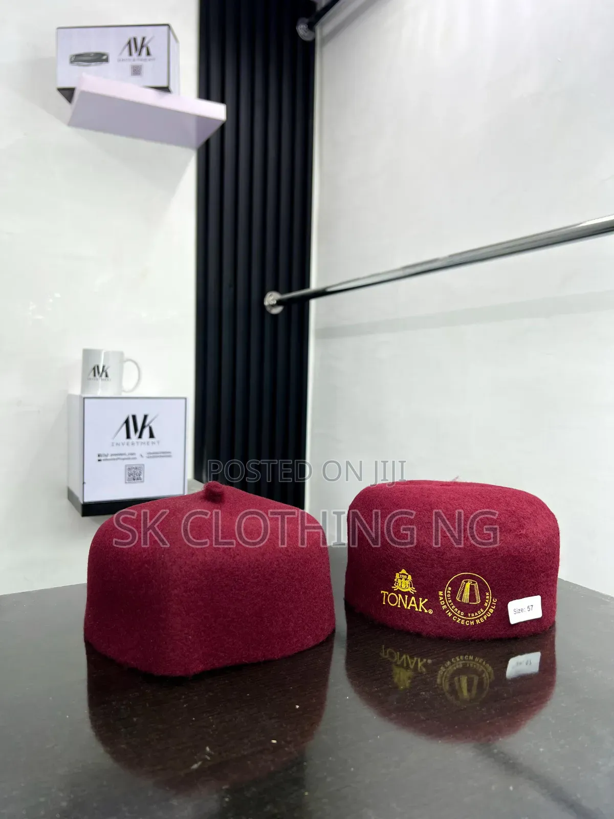 Short Tonak Caps