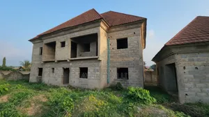 6bdrm Duplex in Ibadan for sale