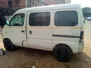Suzuki APV Minibus 2003 Yellow