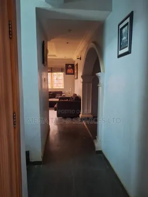 5bdrm Duplex in Makogi Estate, Berger for rent