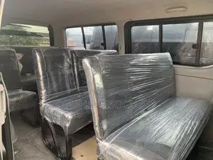 Toyota HiAce 2014 Grey