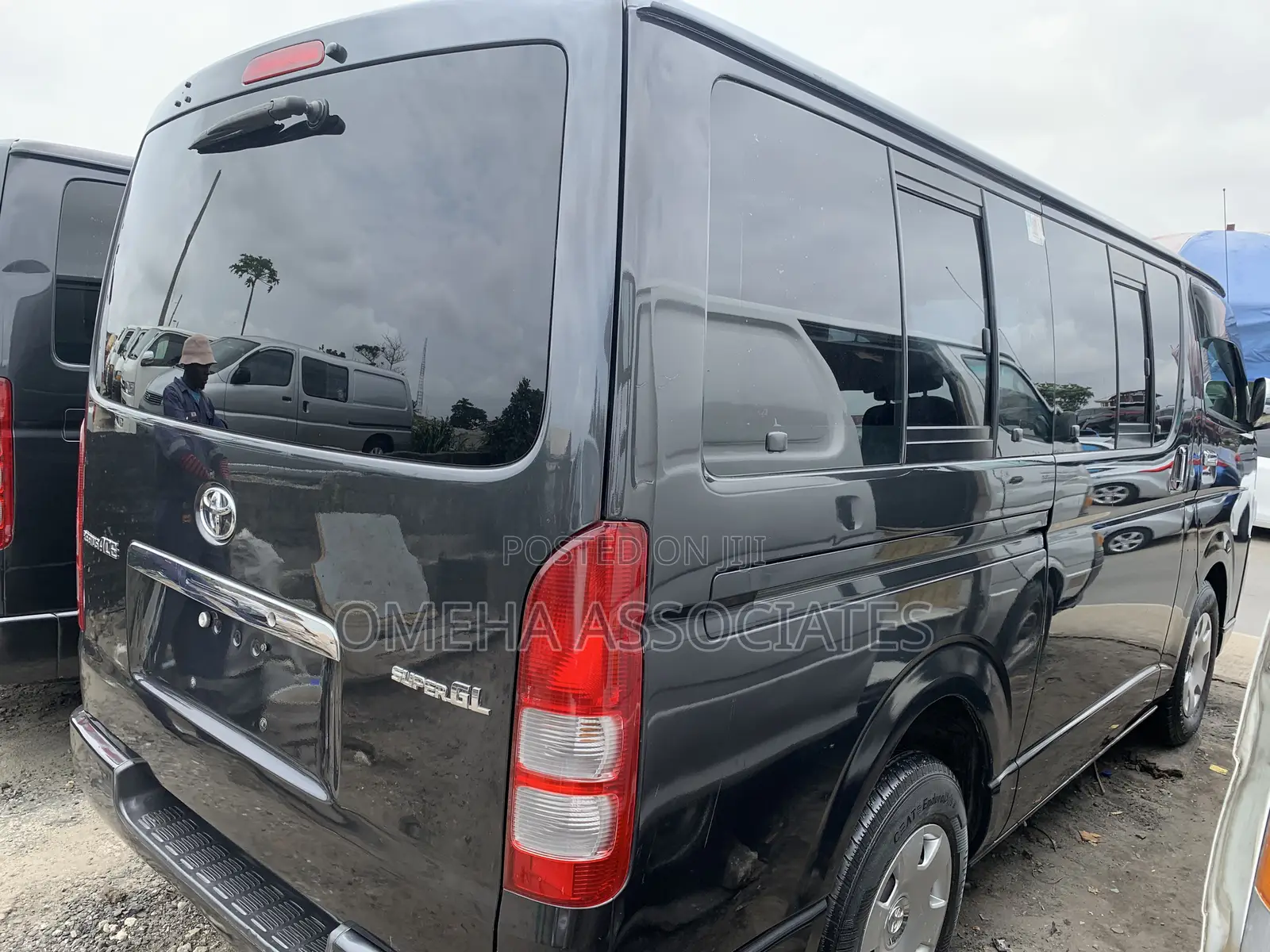 Toyota HiAce 2014 Grey