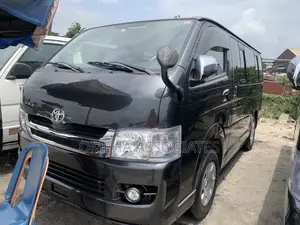 Toyota HiAce 2014 Grey