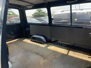 Toyota HiAce 1999 Blue