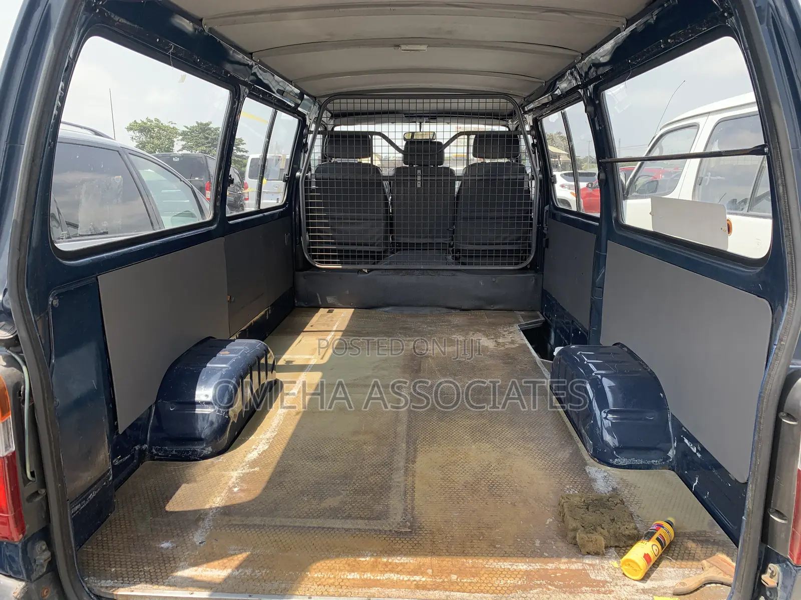 Toyota HiAce 1999 Blue