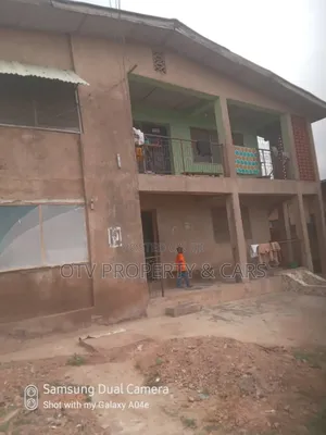 10bdrm Block of Flats in Akobo for sale