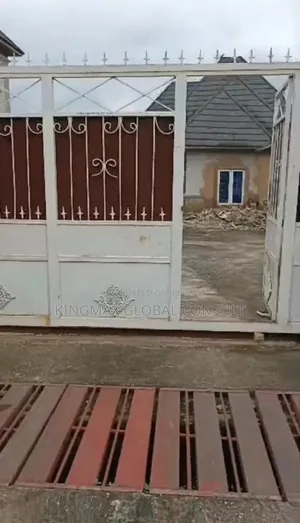 3bdrm Block of Flats in Sunnyvale Estate, Lokogoma for sale