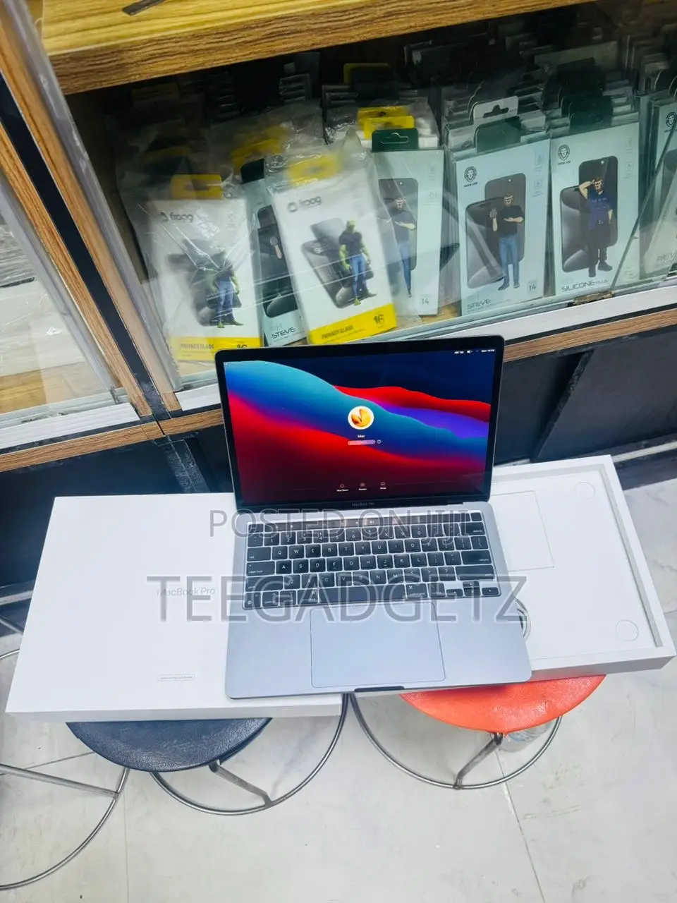 Laptop Apple MacBook Pro 2021 M1 16GB Apple M1 SSD 1T