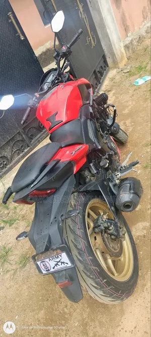 Bajaj Dominar 400 2022 Red