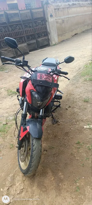 Bajaj Dominar 400 2022 Red