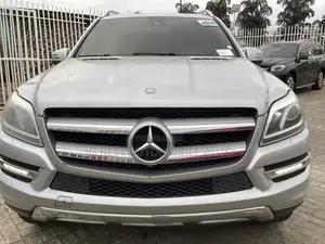 Mercedes-Benz GL-Class GL450 4MATIC 4dr SUV AWD (4.7L 8cyl Turbo 7A)