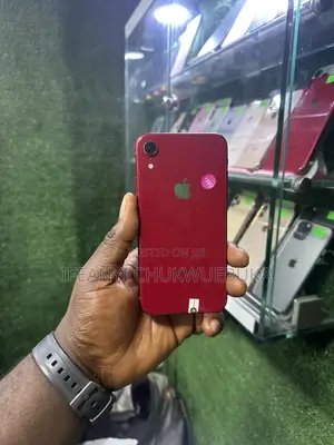 Apple iPhone XR 128 GB Red