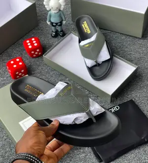 Box Foot Wears