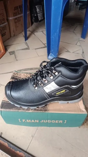 F. Man Jogger