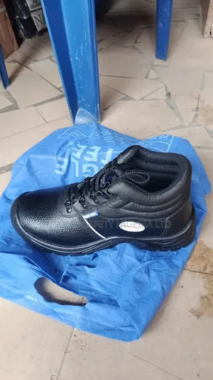 Eagle Steel Boot