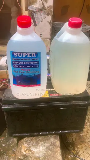 Distilled Water for Inverter and Solar Batteries/Acid H20 for Car Ba3