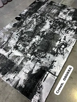 Crown Quality Center Rug