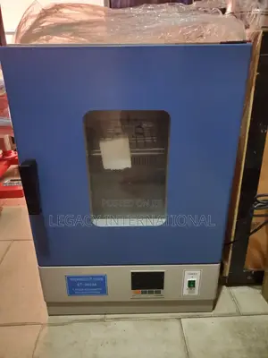 Laboratory Oven 70l
