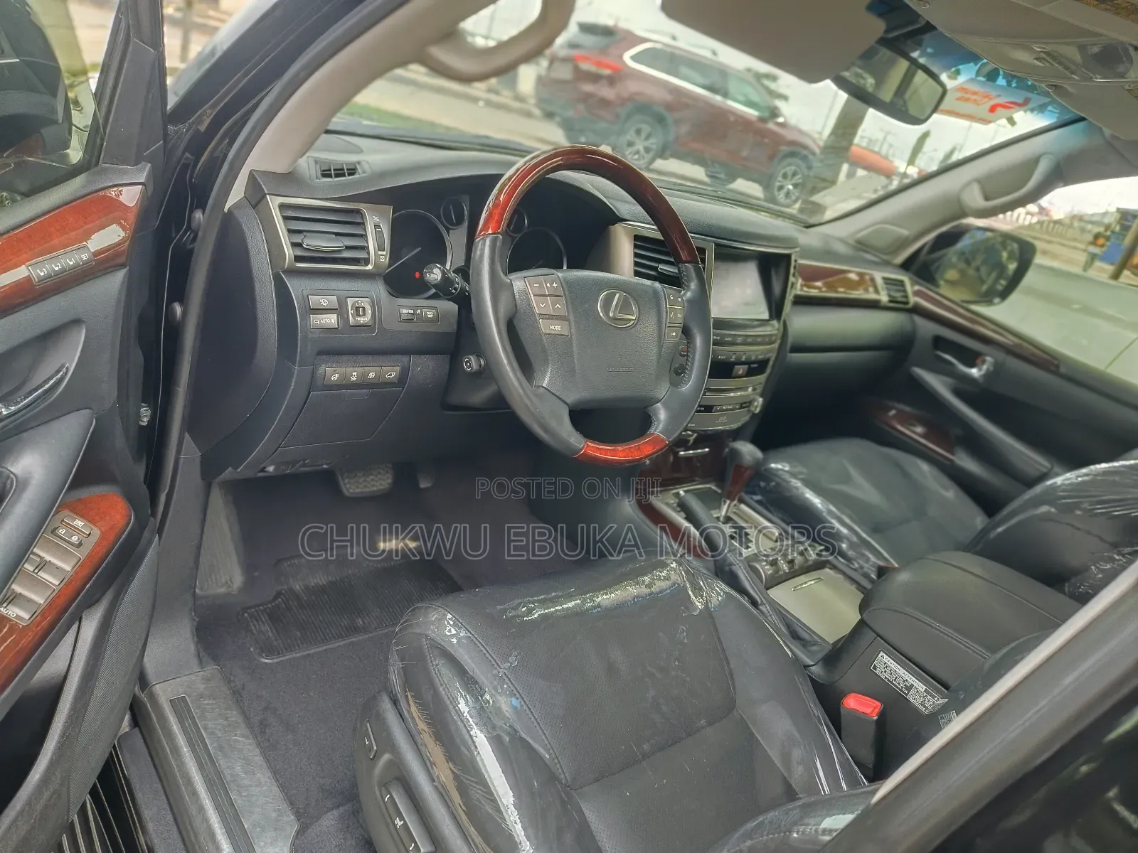 Lexus LX 570 AWD 2016 Black