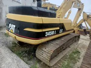 345 Cat Escavator