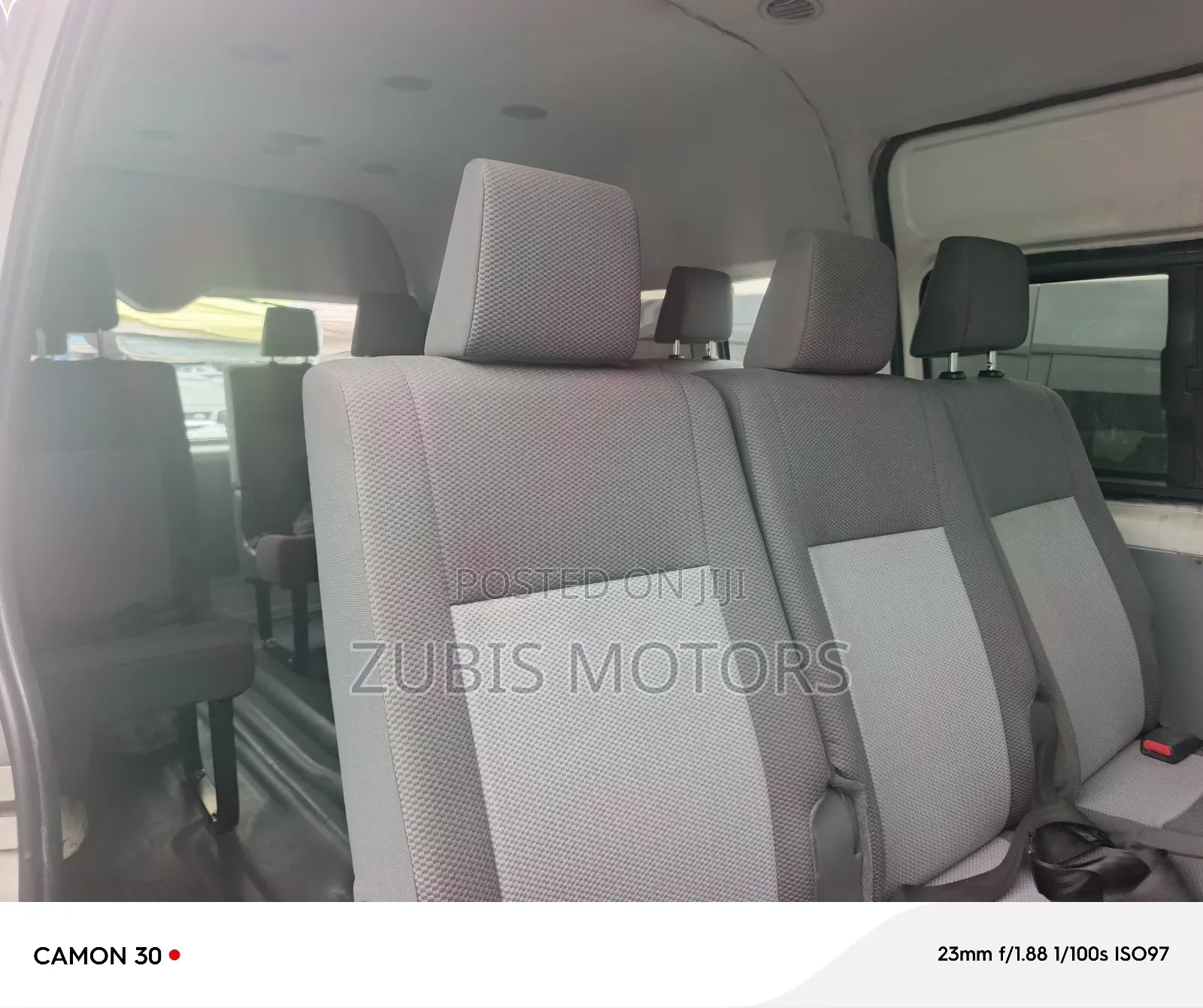 Toyota HiAce 2017 White