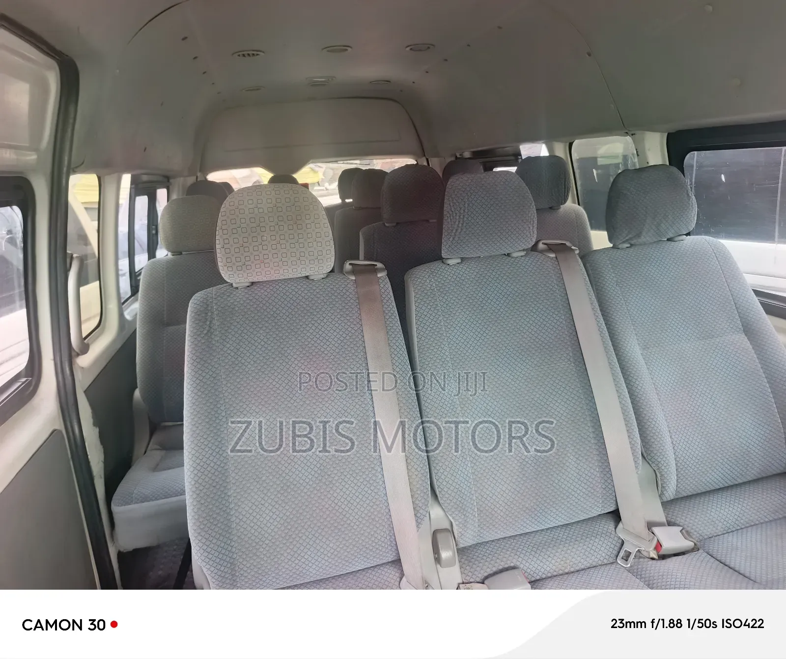 Toyota HiAce 2017 White