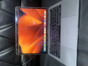 Laptop Apple MacBook Pro 2017 16GB Intel Core I7 SSD 1T
